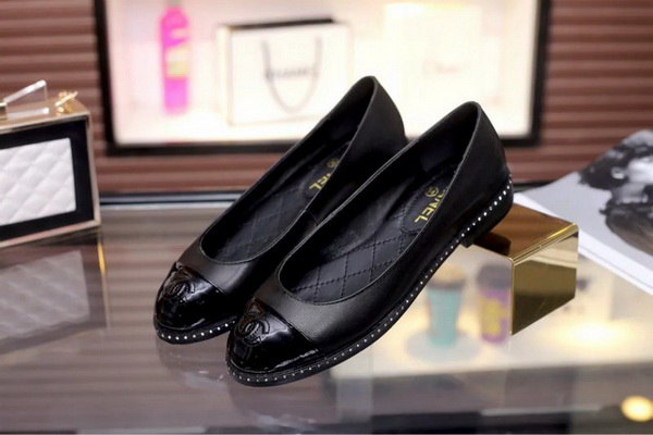 CHANEL Shallow mouth flat shoes Women--006